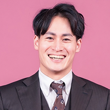 三輪 功祐 氏